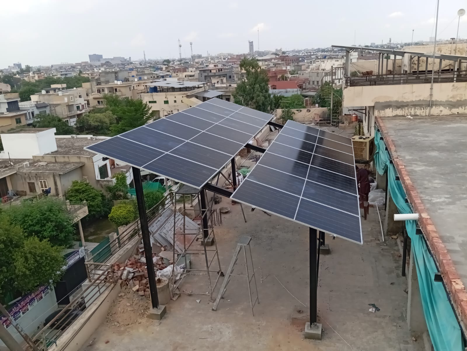 Solar Panel installed on industrial level